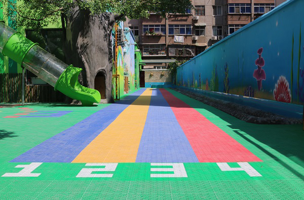 幼兒園懸浮地板上面可以停車行車嗎？